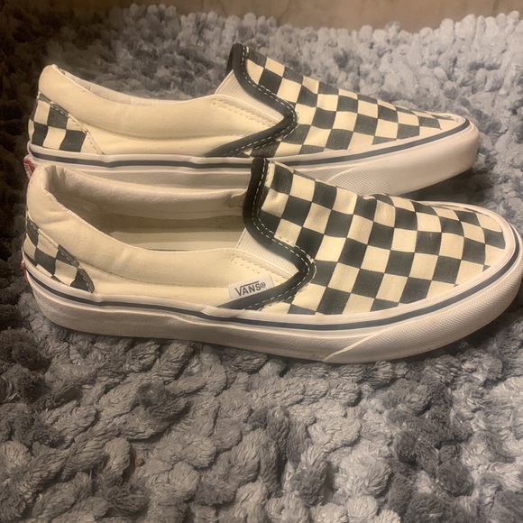 Vans Classic Checkerboard Slip-ons - Picture 5 of 7